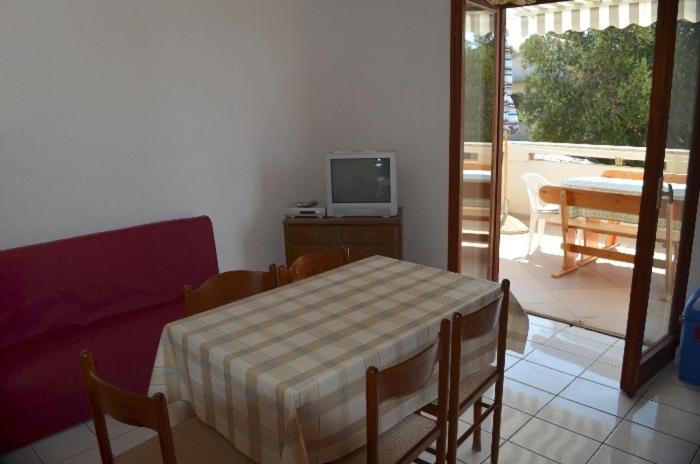 Apartments Josip Лун Экстерьер фото